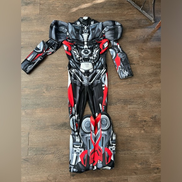 Size medium 8-10 Transformers The Last Knight autobot jumpsuit Halloween costume - Picture 2 of 11